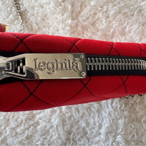Leghila Italy Neoprene Red Diamond Pattern Crossbody Bag Silver chain strap - Picture 14 of 14